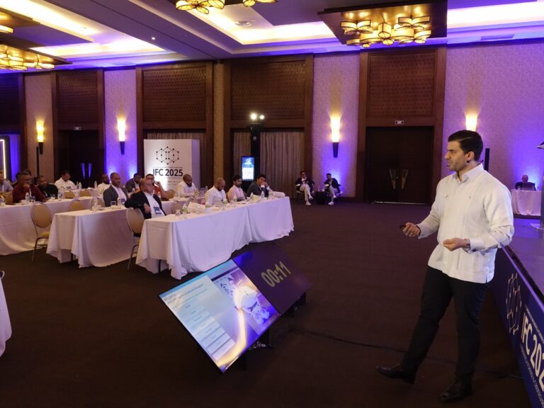 WhatsApp Image 2025-10-24 at 17.54.29